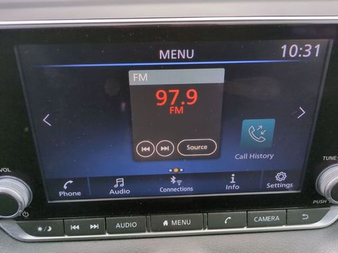 Used 2023 Nissan Sentra SV image 13