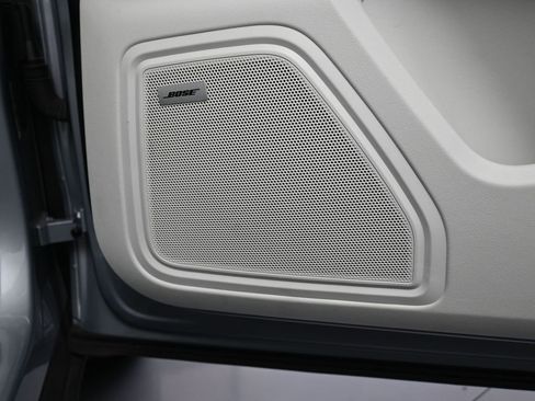 Certified 2022 Porsche Macan S image 30