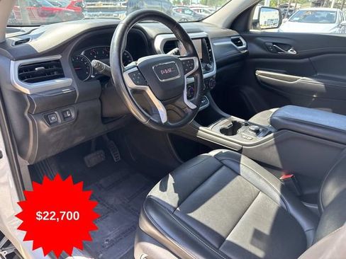 Used 2021 GMC Acadia SLT image 10