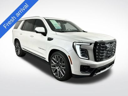 Used 2025 GMC Yukon Denali Ultimate w/ LPO, Floor Liner Package