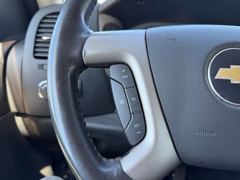 Used 2011 Chevrolet Silverado 3500 LT AWD/4WD image 14