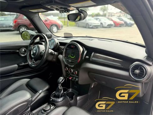 Used 2017 MINI Cooper S FWD image 10