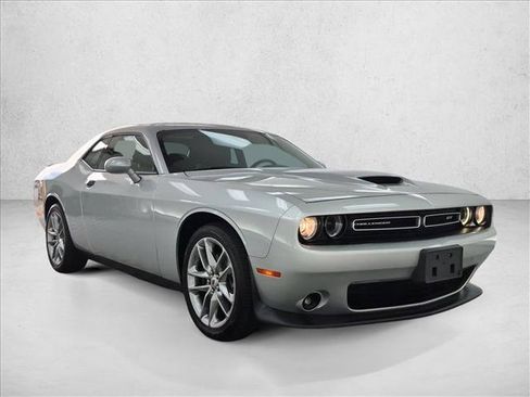 Used 2022 Dodge Challenger GT AWD/4WD image 3