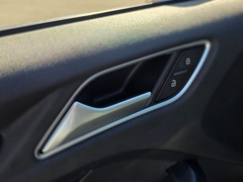 Used 2015 Audi A3 1.8T Premium image 19