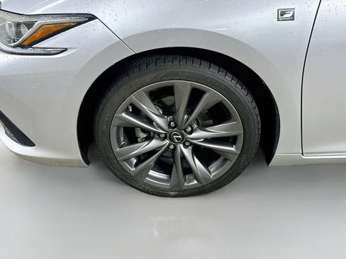 Used 2019 Lexus ES 350 F Sport w/ Accessory Package 2 FWD image 8