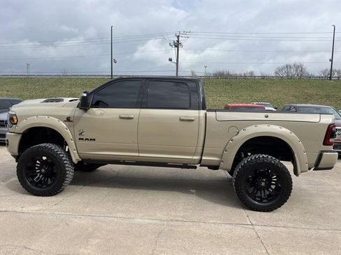 Used 2024 RAM 2500 Limited image 9