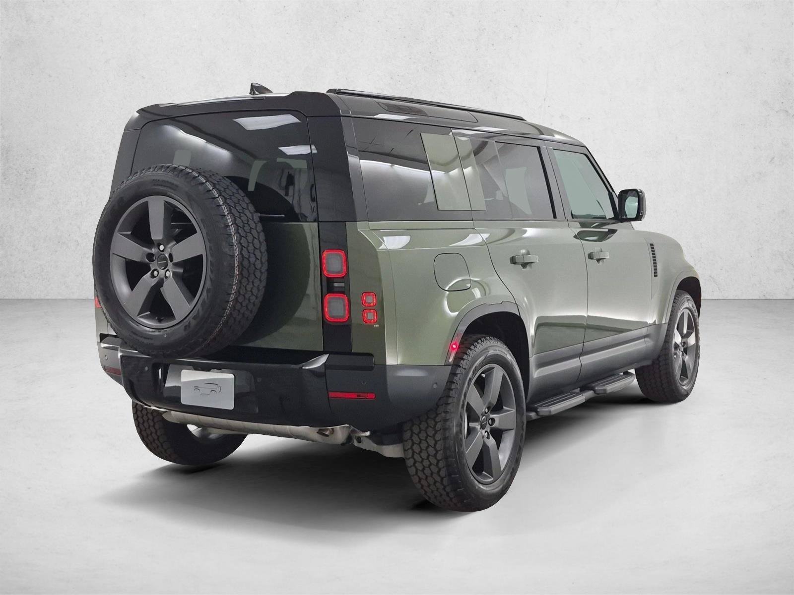 New 2026 Land Rover Defender 110 S AWD/4WD image 2