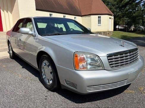 Used 2000 Cadillac De Ville w/ Comfort/Convenience Pkg FWD image 36