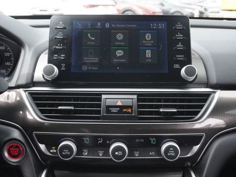 Used 2018 Honda Accord Sport image 37