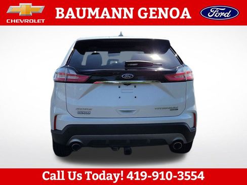 Used 2019 Ford Edge Titanium w/ Cold Weather Package AWD/4WD image 4
