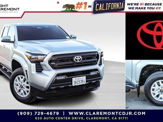 Used 2025 Toyota Tacoma SR5 AWD/4WD 360° Tour