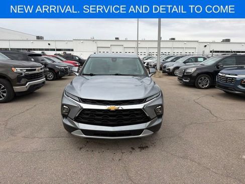 Certified 2023 Chevrolet Blazer LT w/ Driver Confidence Package FWD image 4