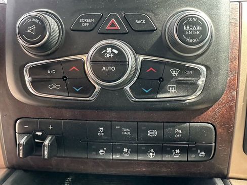 Used 2014 RAM 2500 Longhorn w/ Convenience Group image 40