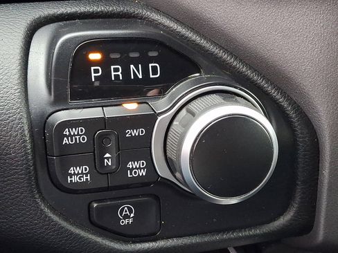 Used 2021 RAM 1500 Big Horn image 14