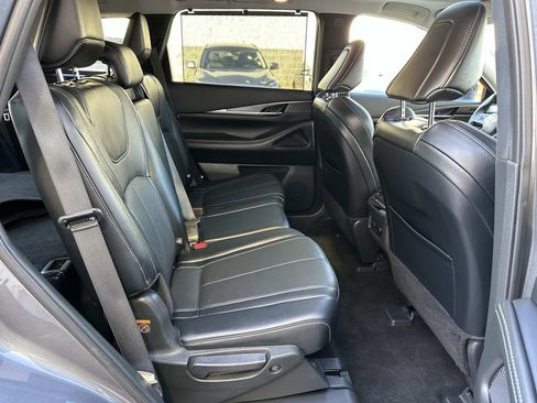 Certified 2023 INFINITI QX60 Luxe w/ Cargo Package image 35