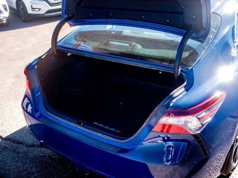 Used 2024 Toyota Camry SE image 31