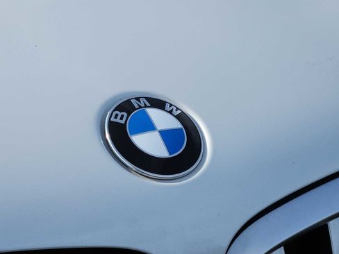 Certified 2024 BMW X6 xDrive40i w/ Parking Assistance Package image 4