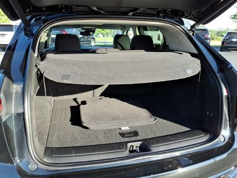 Used 2023 Buick Envision Essence w/ Sport Touring Package AWD/4WD image 23