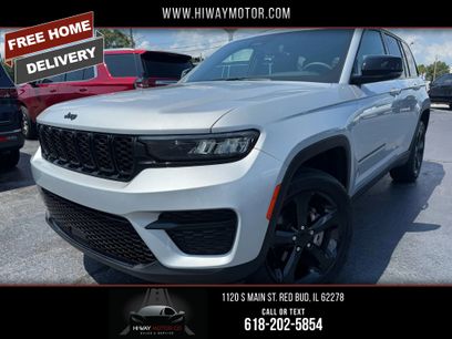 Used 2023 Jeep Grand Cherokee Altitude