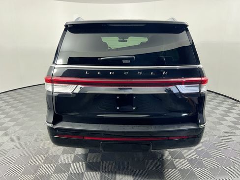 Used 2024 Lincoln Navigator Black Label image 4