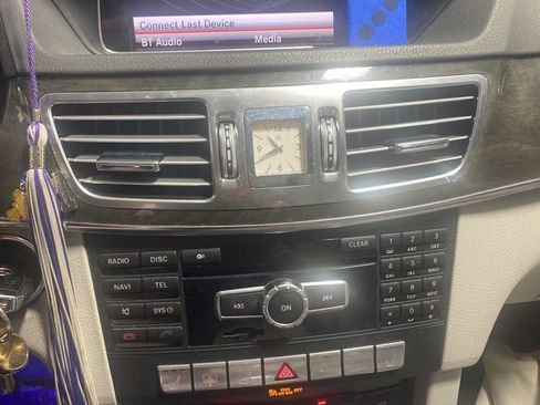 Used 2014 Mercedes-Benz E 350 4MATIC Sedan image 10