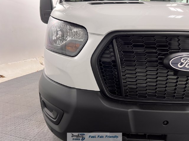 New 2026 Ford Transit 250 148 Medium Roof w/ Load Area Protection Package RWD image 13