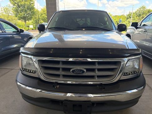 Used 2003 Ford F150 XLT RWD image 2