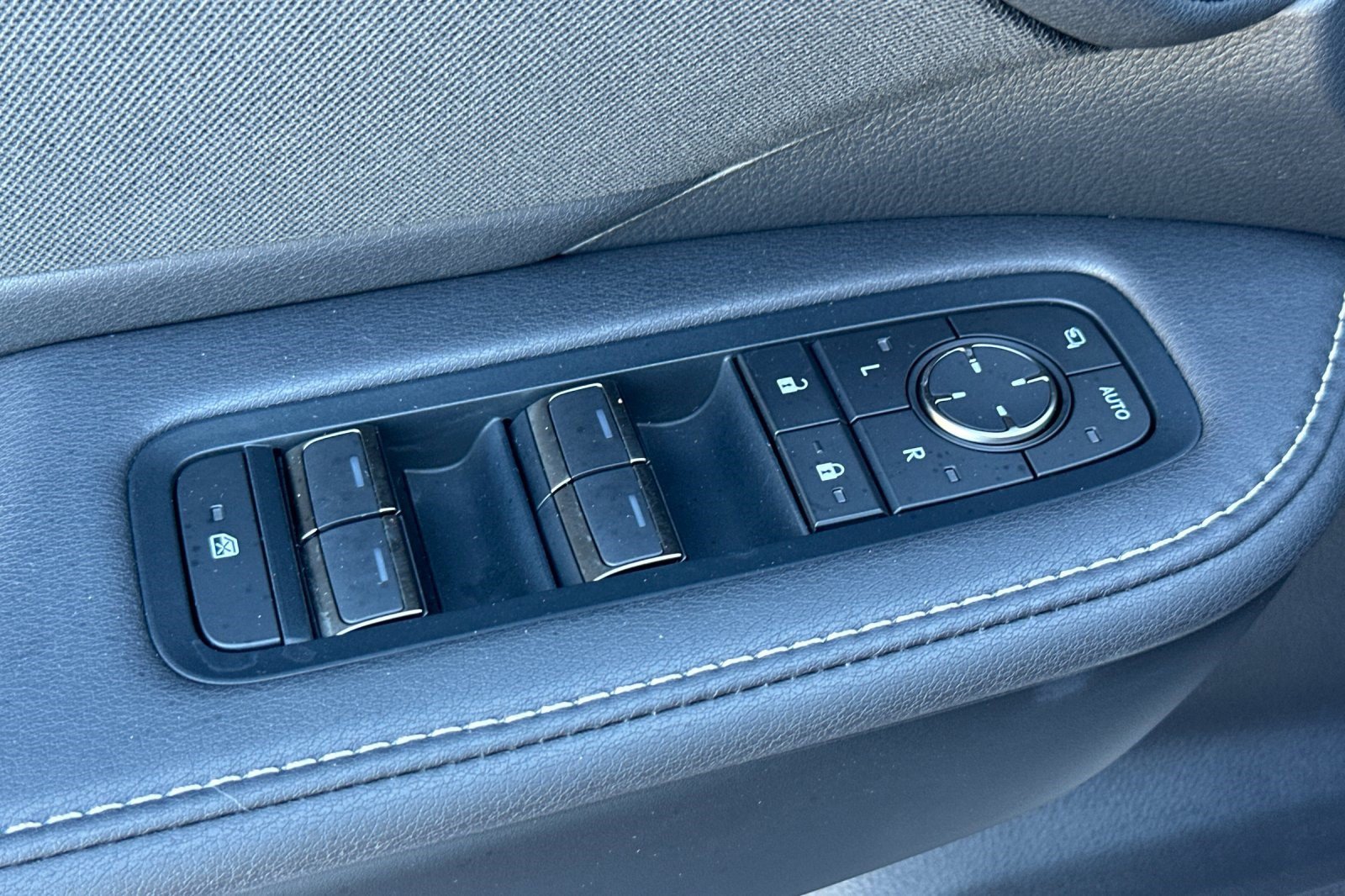 Certified 2026 Lexus TX 500h AWD w/ Technology Package image 13