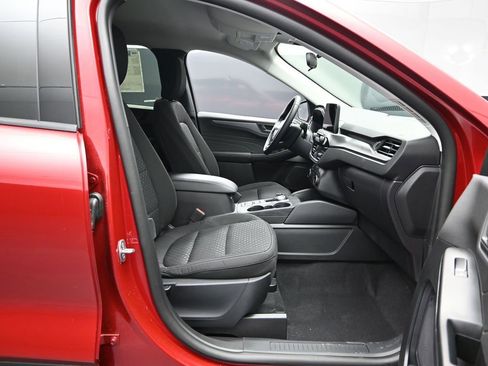 New 2026 Ford Escape Active w/ Cold Weather Package image 19