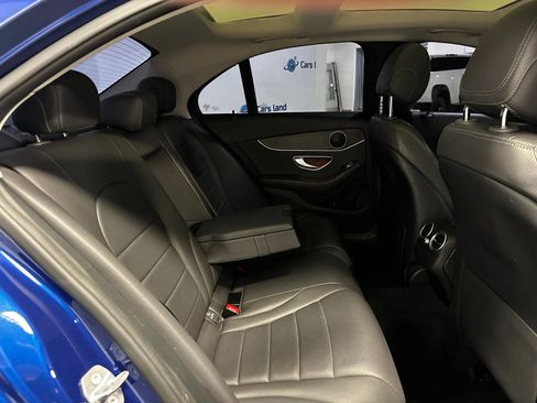 Used 2019 Mercedes-Benz C 300 Sedan w/ Parking Assistance Package image 21
