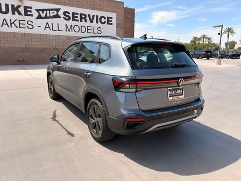 Used 2025 Volkswagen Taos S FWD image 8
