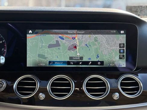 Used 2021 Mercedes-Benz E 450 4MATIC All-Terrain Wagon image 34