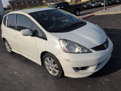 Used 2010 Honda Fit Sport image 2
