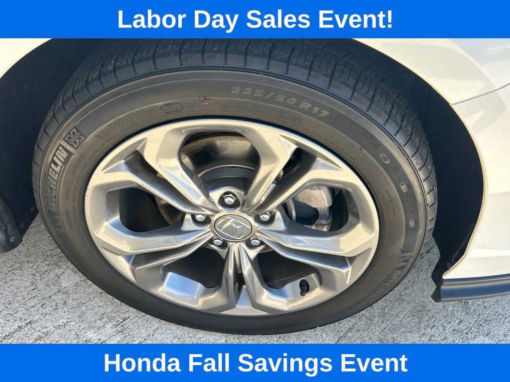 Used 2024 Honda Accord EX image 4