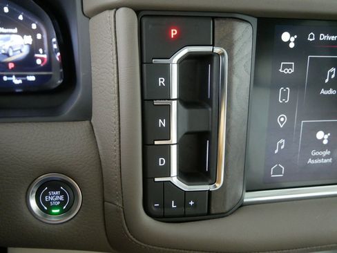 Used 2024 GMC Yukon Denali w/ Max Trailering Package image 24