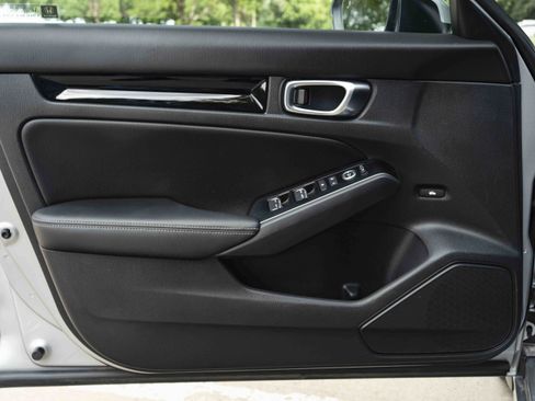 Used 2024 Honda Civic Touring image 37