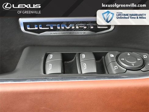 Used 2023 GMC Sierra 1500 Denali Ultimate image 30