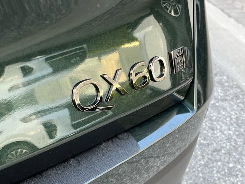 Certified 2026 INFINITI QX60 Autograph w/ Dark Cargo Package AWD/4WD image 9