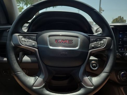 Used 2024 GMC Terrain AT4 AWD/4WD image 31