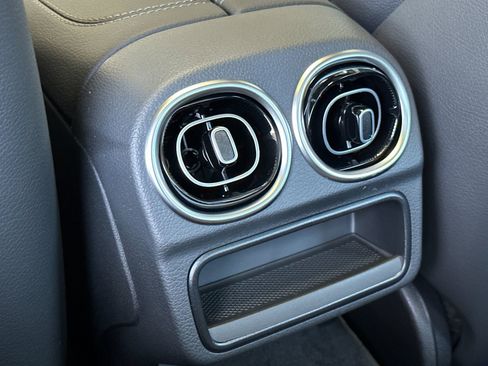 New 2025 Mercedes-Benz C 300 4MATIC Sedan image 13