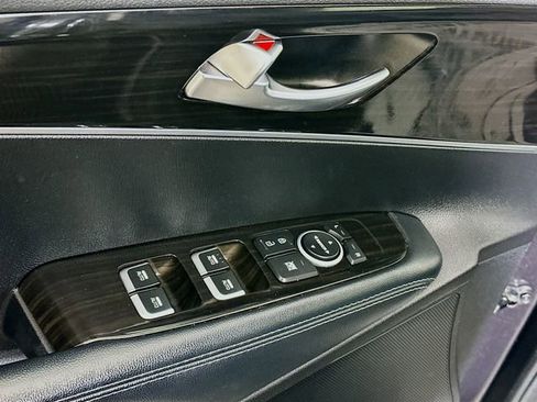 Used 2019 Kia Sorento LX w/ Option Group 020 image 18