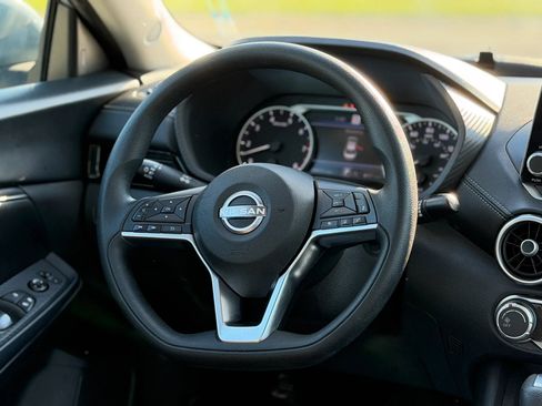Used 2024 Nissan Sentra SV FWD image 13