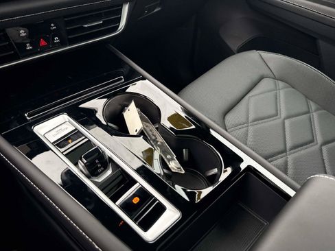 New 2026 Volkswagen Atlas Cross Sport SE image 26