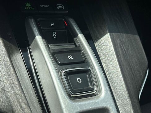 Used 2019 Honda Clarity Plug-In Hybrid image 17