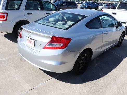 Used 2012 Honda Civic LX image 11