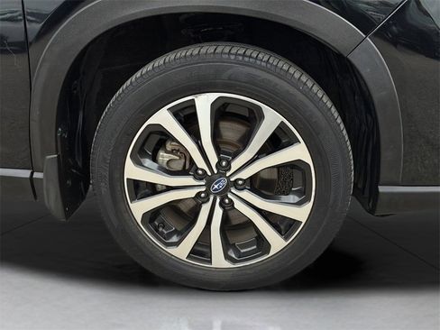 Used 2022 Subaru Forester Limited w/ Popular Package #3 image 31