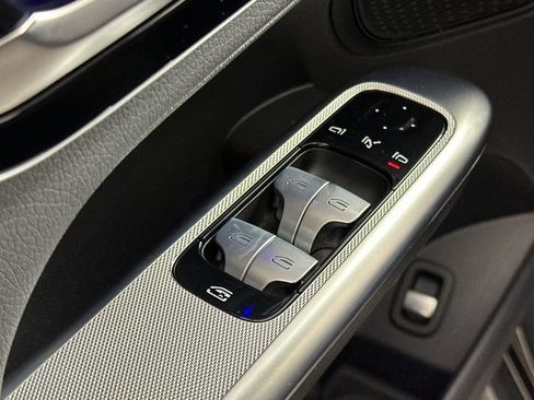 Certified 2024 Mercedes-Benz GLC 300 4MATIC image 15