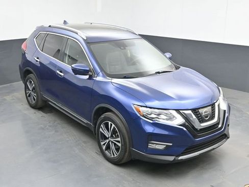 Used 2017 Nissan Rogue SL w/ SL Premium Package AWD/4WD image 13