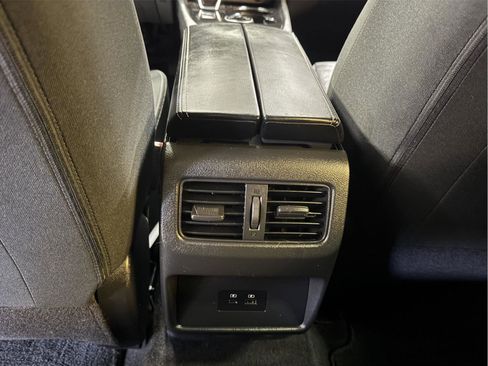 Used 2023 Nissan Rogue SV image 14