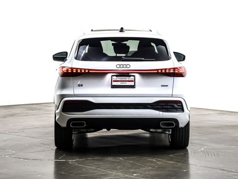 New 2025 Audi Q5 Premium Plus image 3
